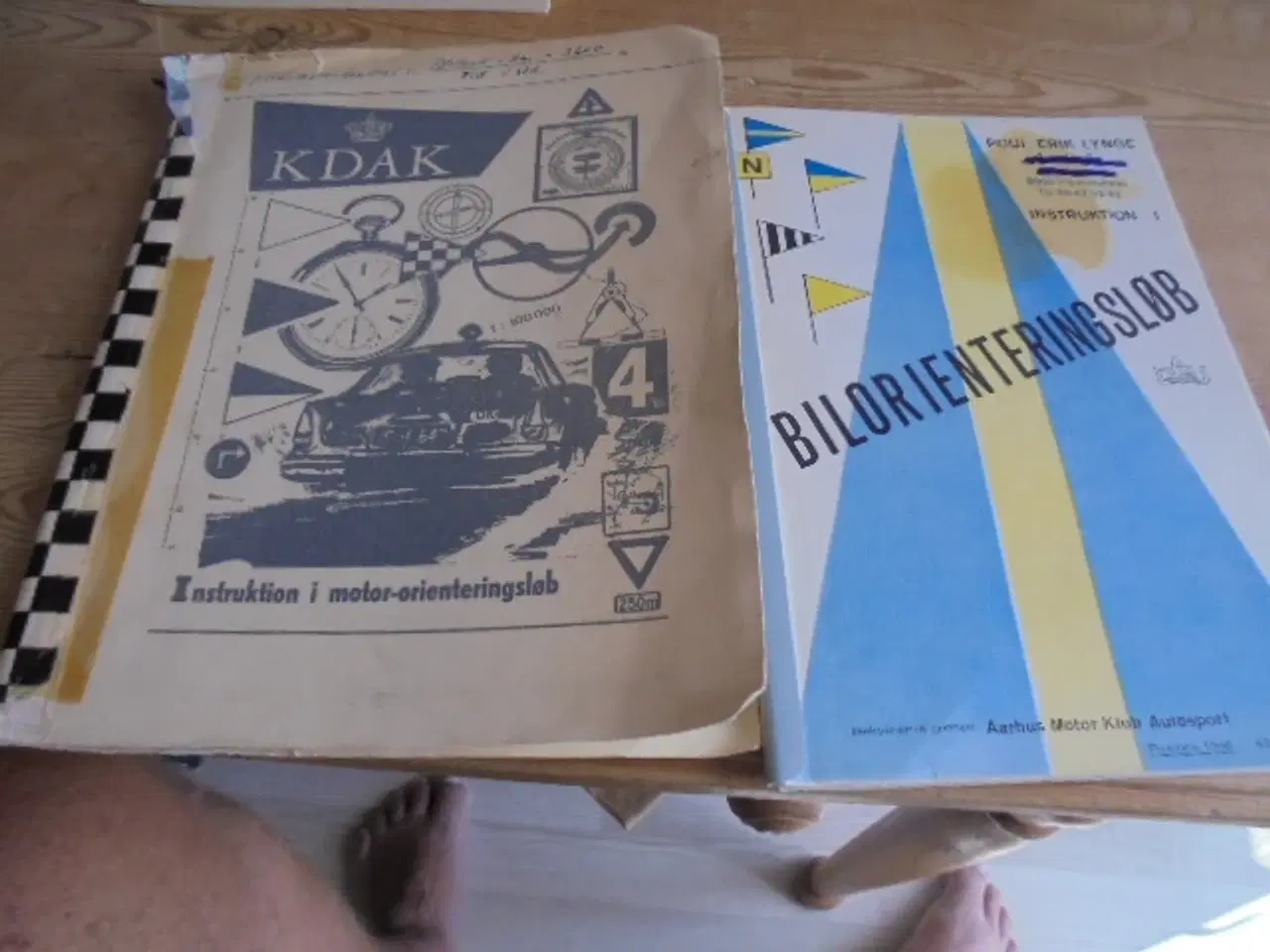 Billede 2 - 3 gamle udgivelser om køreteknik og bilorientering