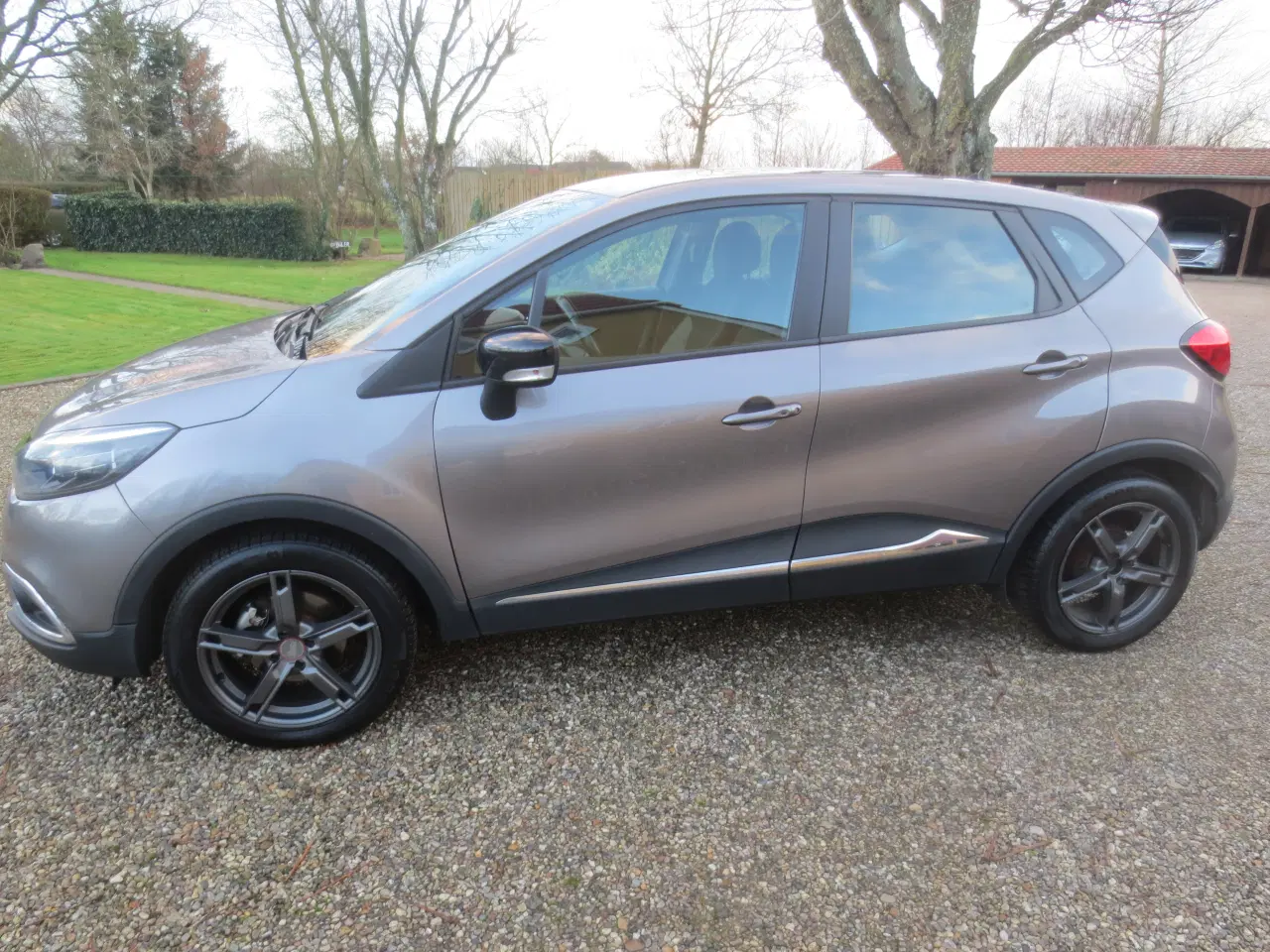 Billede 11 - Renault Captur 1.5 CD Aut Årg 15. Nysynet