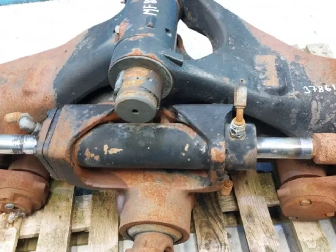 Billede 8 - Massey Ferguson 8250 Foraksel 3786168M91