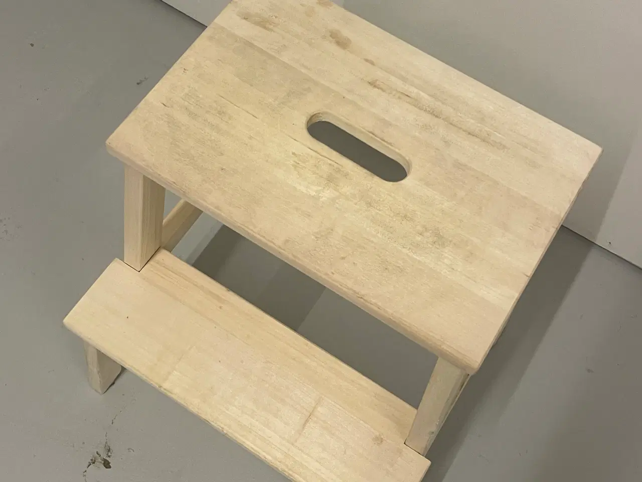 Billede 2 - Taburet, IKEA (Bekväm)