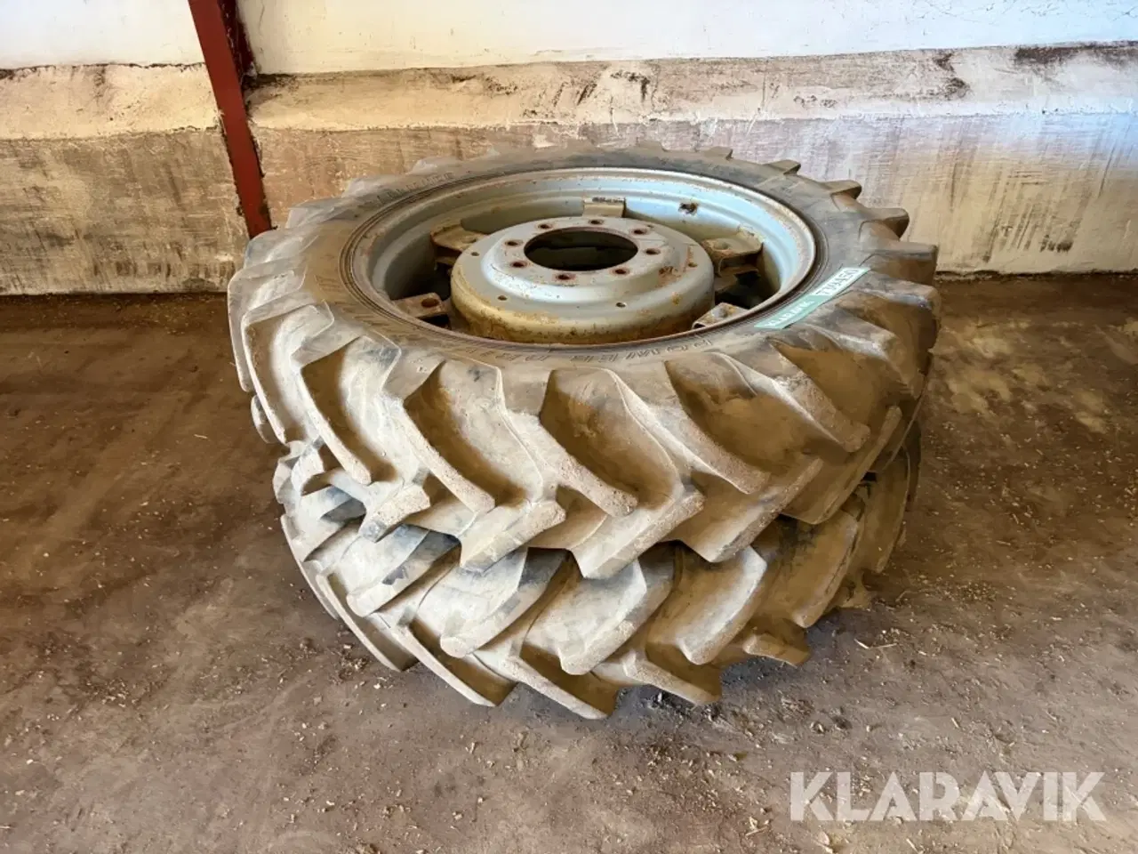 Billede 2 - Hjul Ford Dexta 2 styk