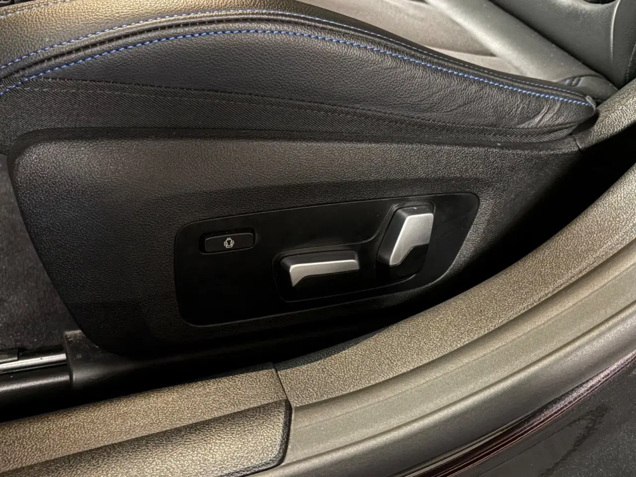 Billede 8 - BMW i4 eDrive40 Fully Charged M-Sport