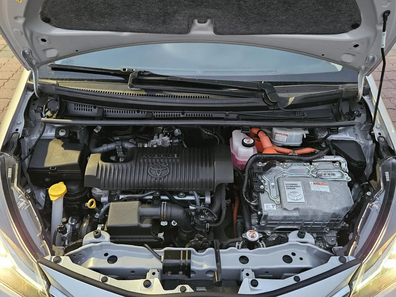 Billede 6 - Toyota Yaris 1.5 Hybrid H3 ECVT topudstyr nyservic