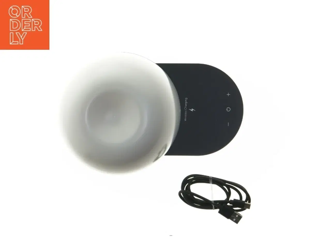 Billede 3 - Bordlampe med trådløs opladning fra Hi5 (str. 24x20 cm)