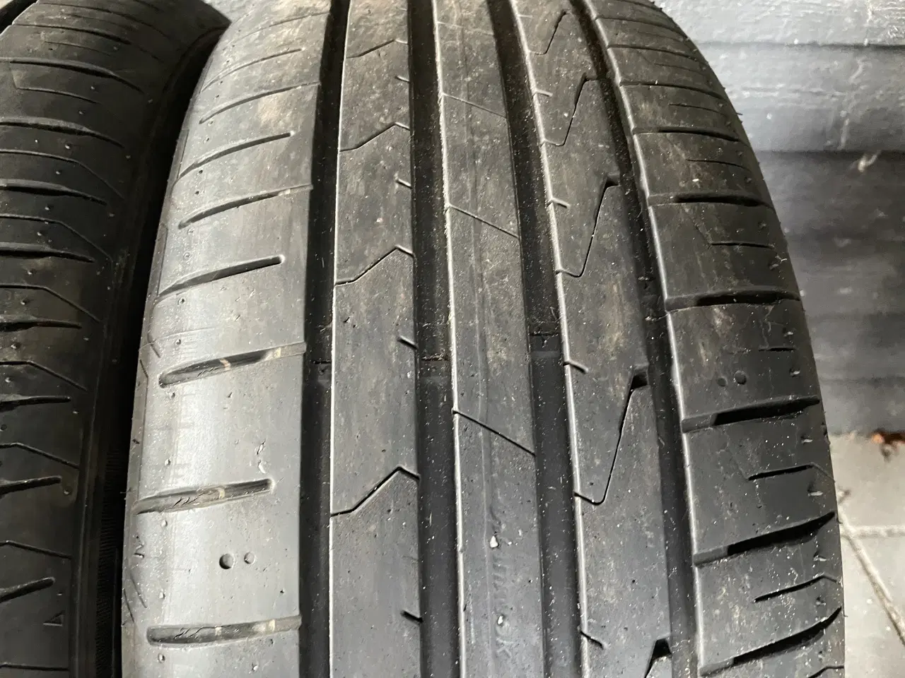 Billede 5 - 215/55 x 17 sommerdæk