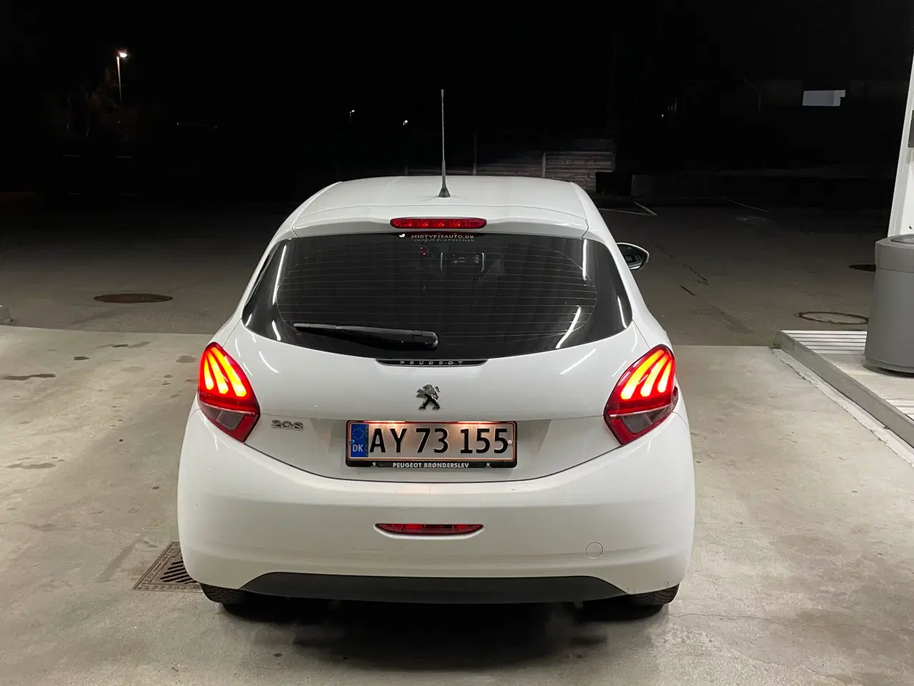 Billede 9 - Velholdt Peugeot 208 – årgang 2015 – 1 ejer