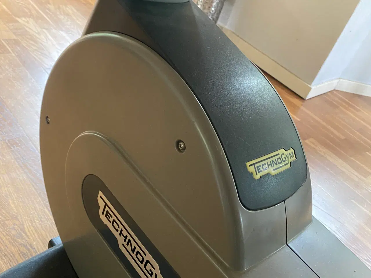 Billede 2 - Technogym motionscykel 
