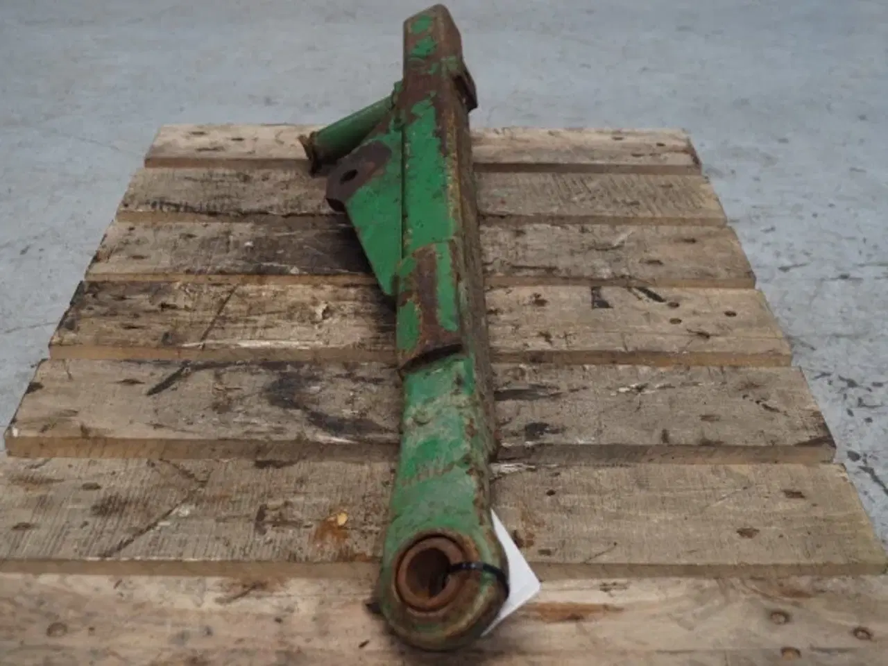 Billede 5 - John Deere 2450 R.H. Liftarm AL26679