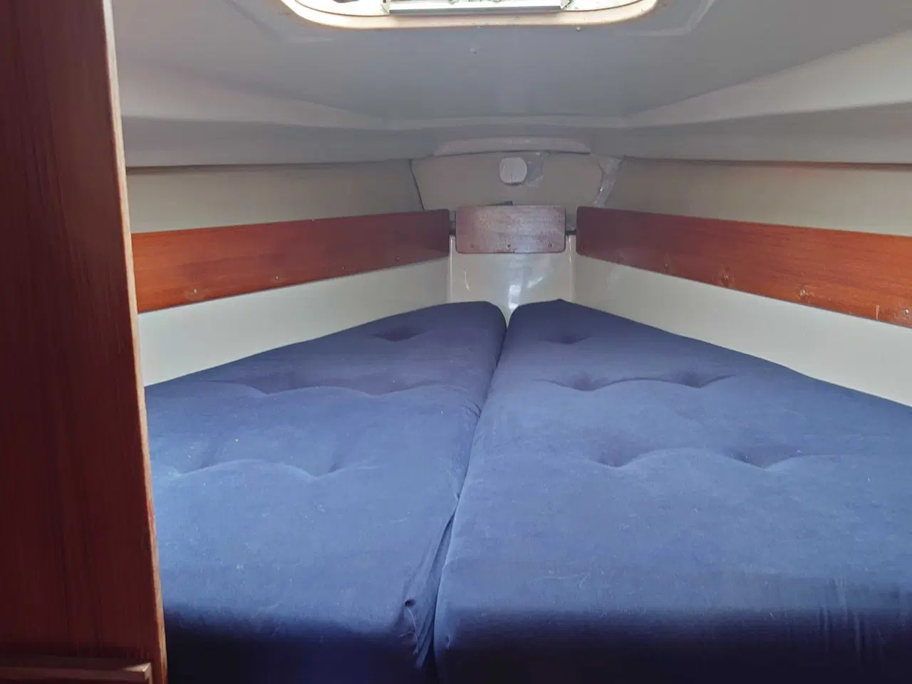 Billede 8 - 30 fod sejlbåd med bovtruster 