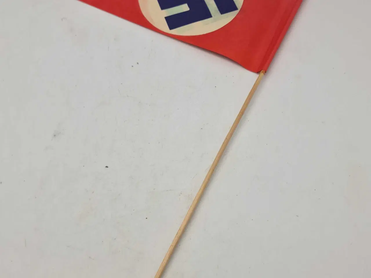 Billede 2 - WW2 - Originalt papirflag 3 Rige