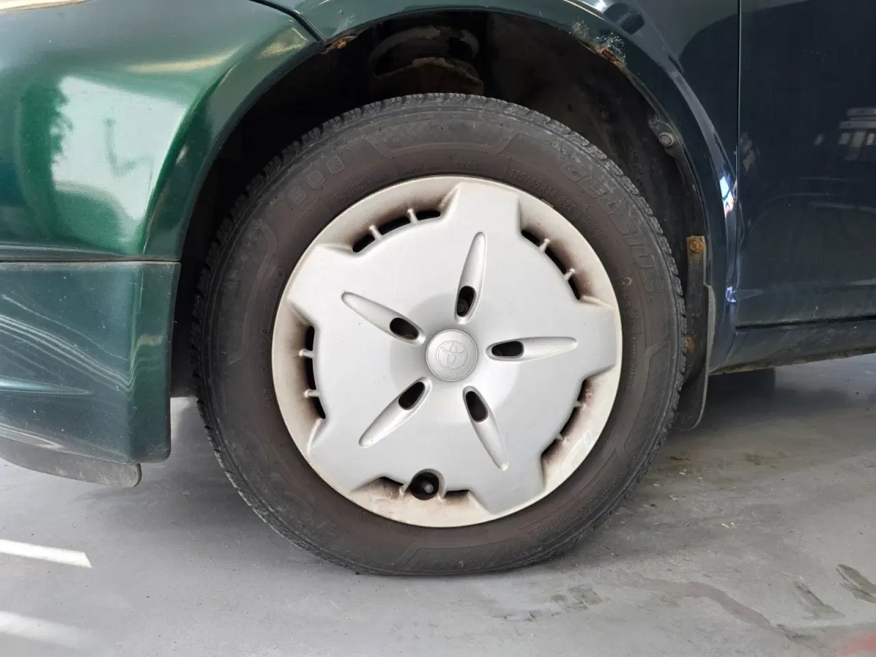 Billede 17 - Toyota Yaris 1,3 Luna