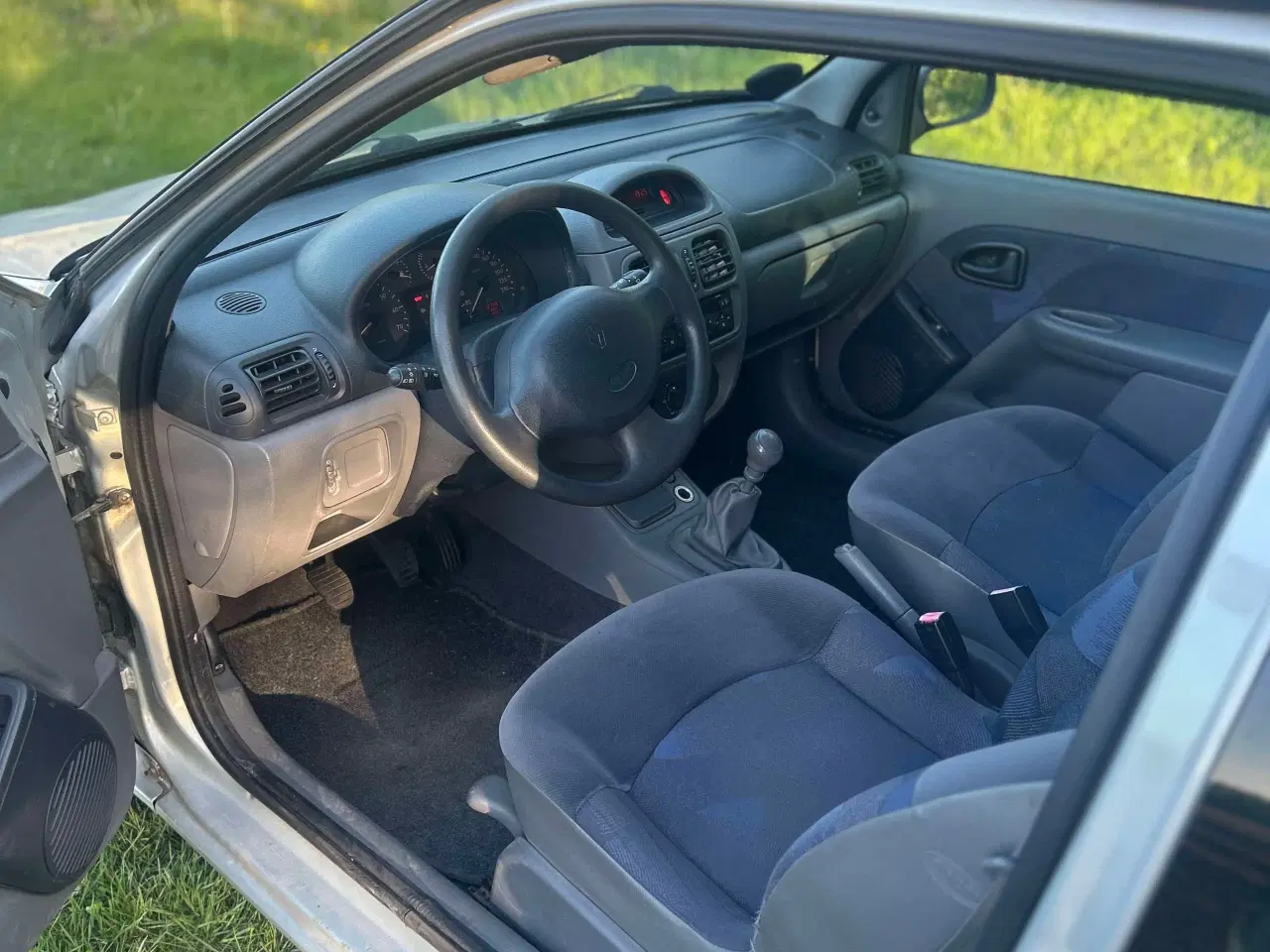 Billede 7 - Renault clio 1,2 nysynet lavt km tal 