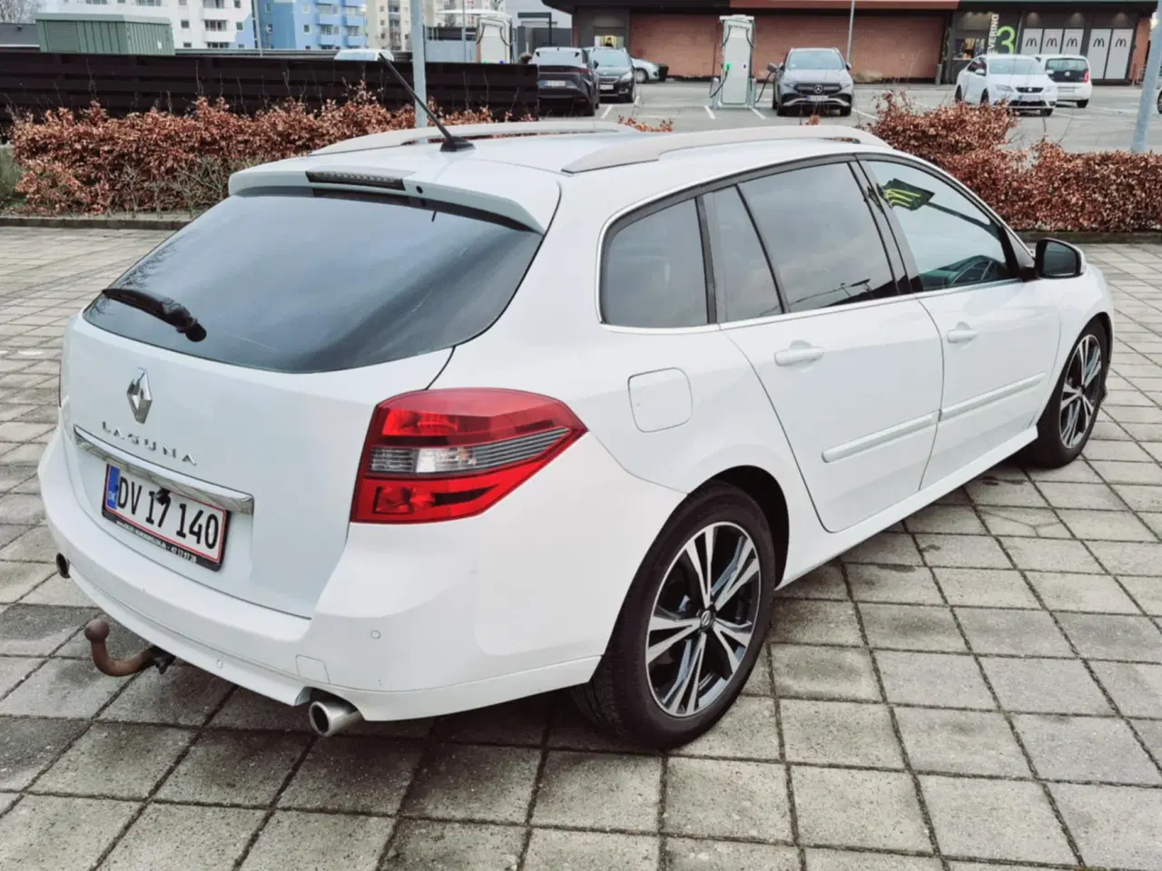 Billede 4 - Renault Laguna Sports Tourer udstyres bombe.