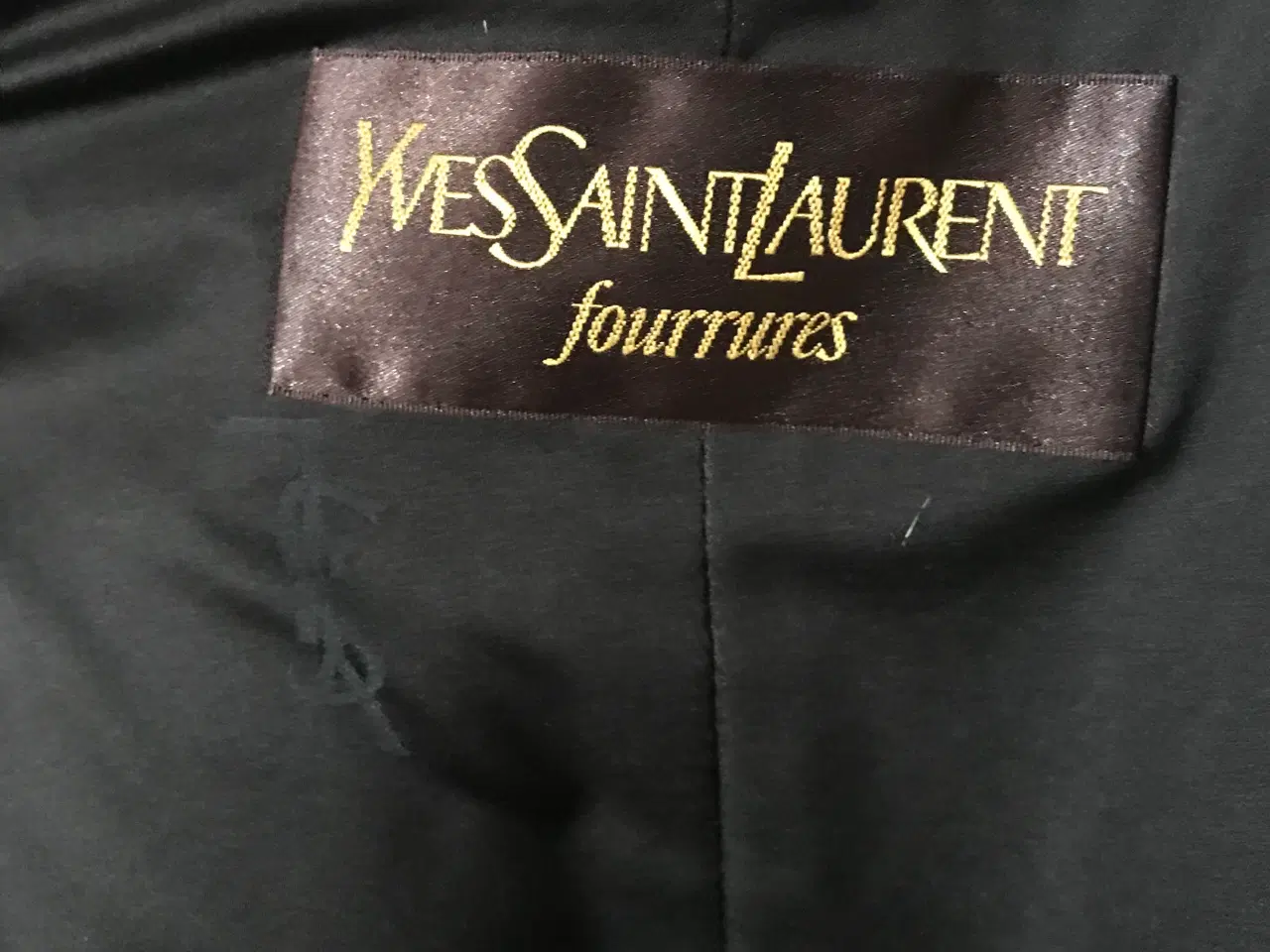 Billede 1 - Yves Saint Laurent YSL sælskindsfrakke
