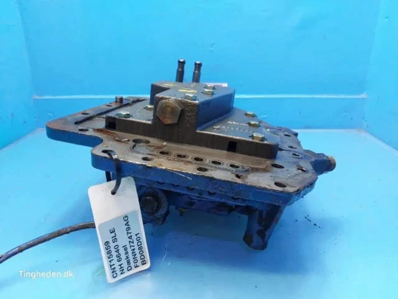 Billede 4 - New Holland 6640 Dæksel F0NN7Z479AG