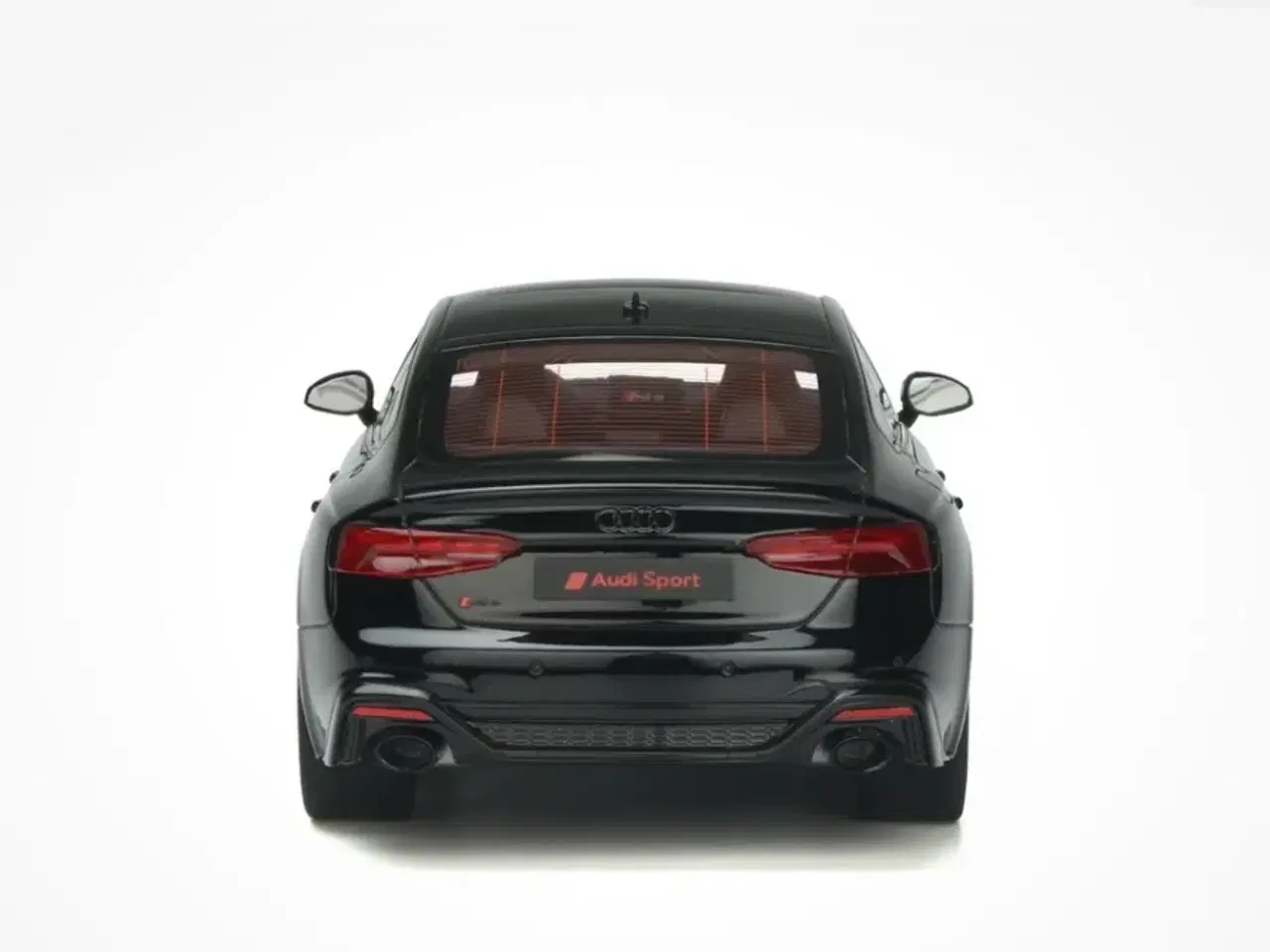 Billede 4 - 1:18 Audi RS5 Sportsback 2020