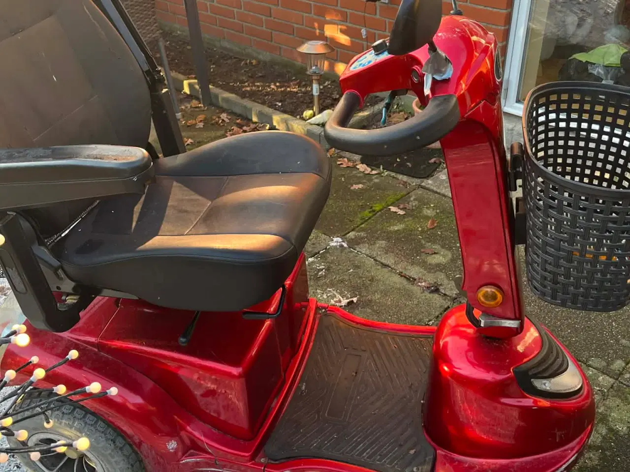 Billede 2 - Lindebjerg El scooter med lader og kørepose