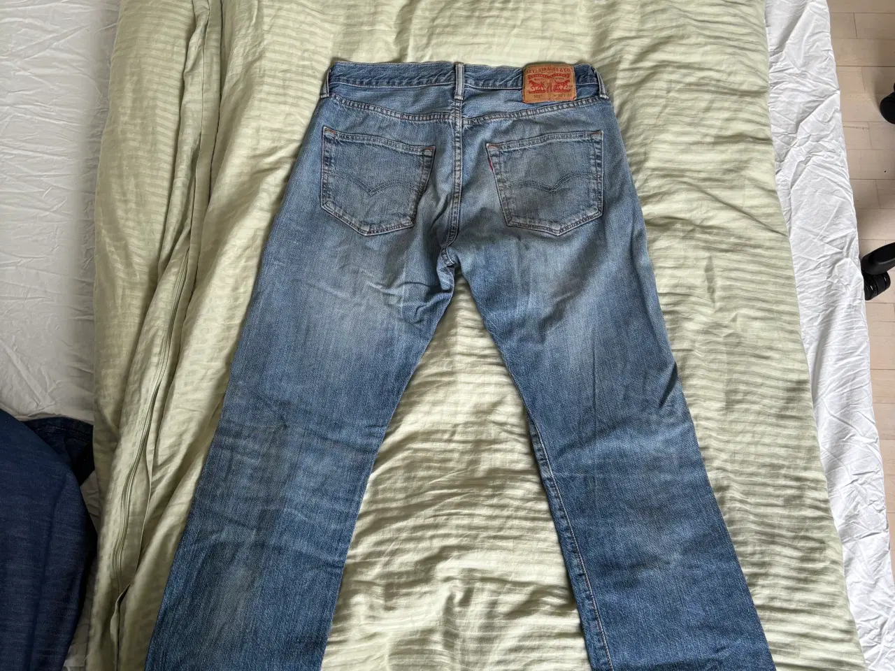 Billede 2 - Klassisk 501 Levi’s jeans
