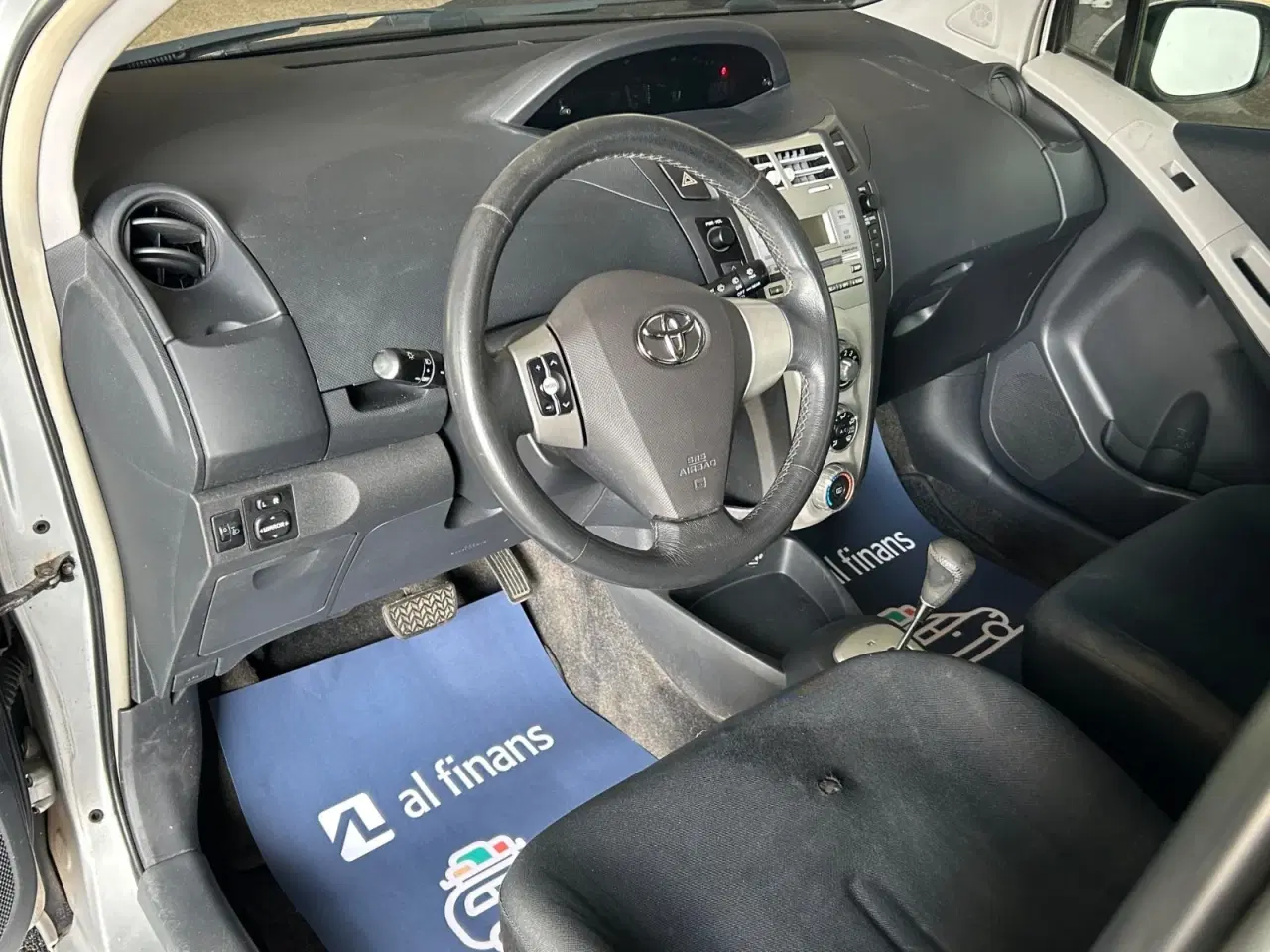 Billede 10 - Toyota Yaris 1,3 Luna M/M