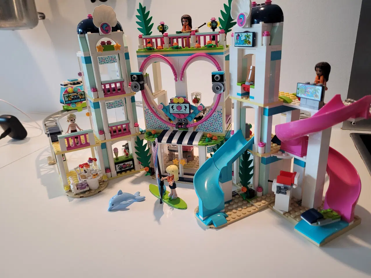 Billede 6 - Lego Friends, 41347 - Heartlake feriecenter 