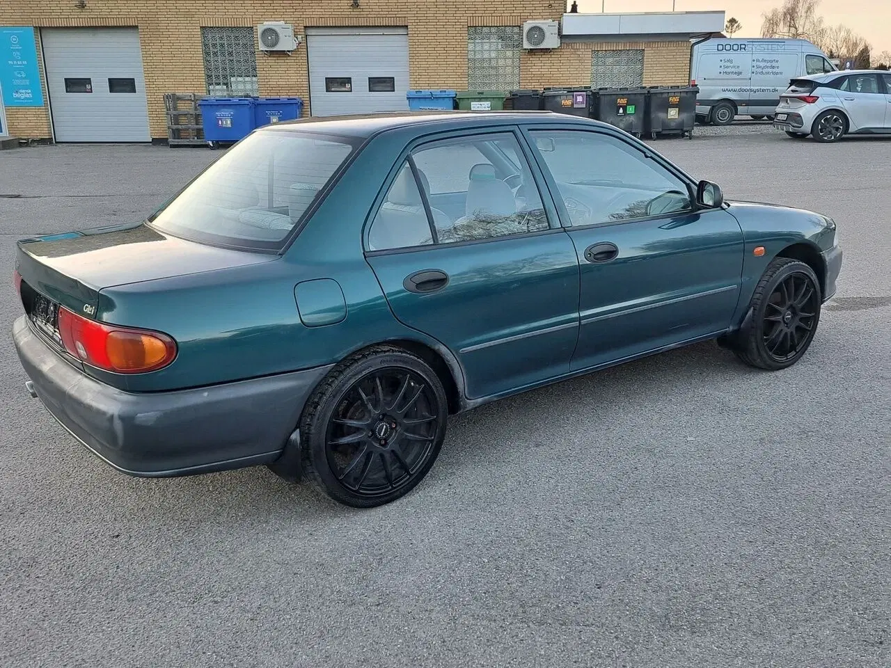 Billede 4 - Mitsubishi Lancer 1300 1,3 GLi 75HK