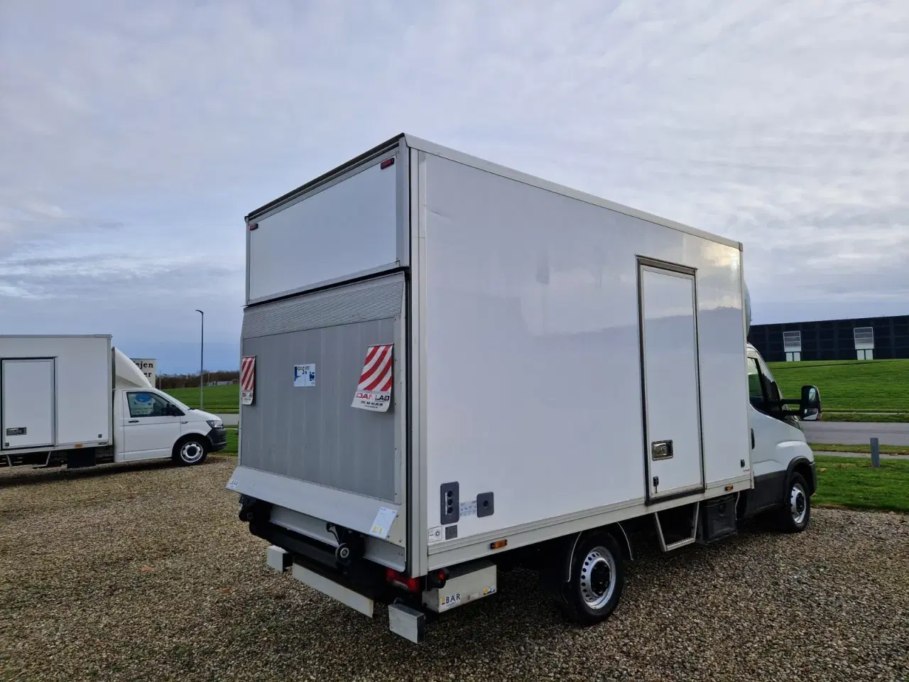 Billede 5 - Iveco Daily 2,3 35S14 Alukasse m/lift AG8