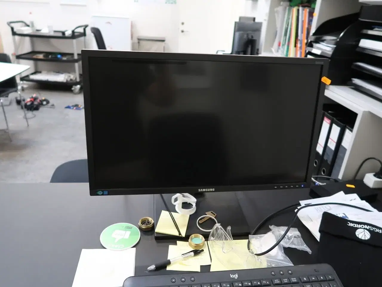 Billede 3 - Computerskærm SAMSUNG S24E450, tastatur, mus, dockingstation DELL