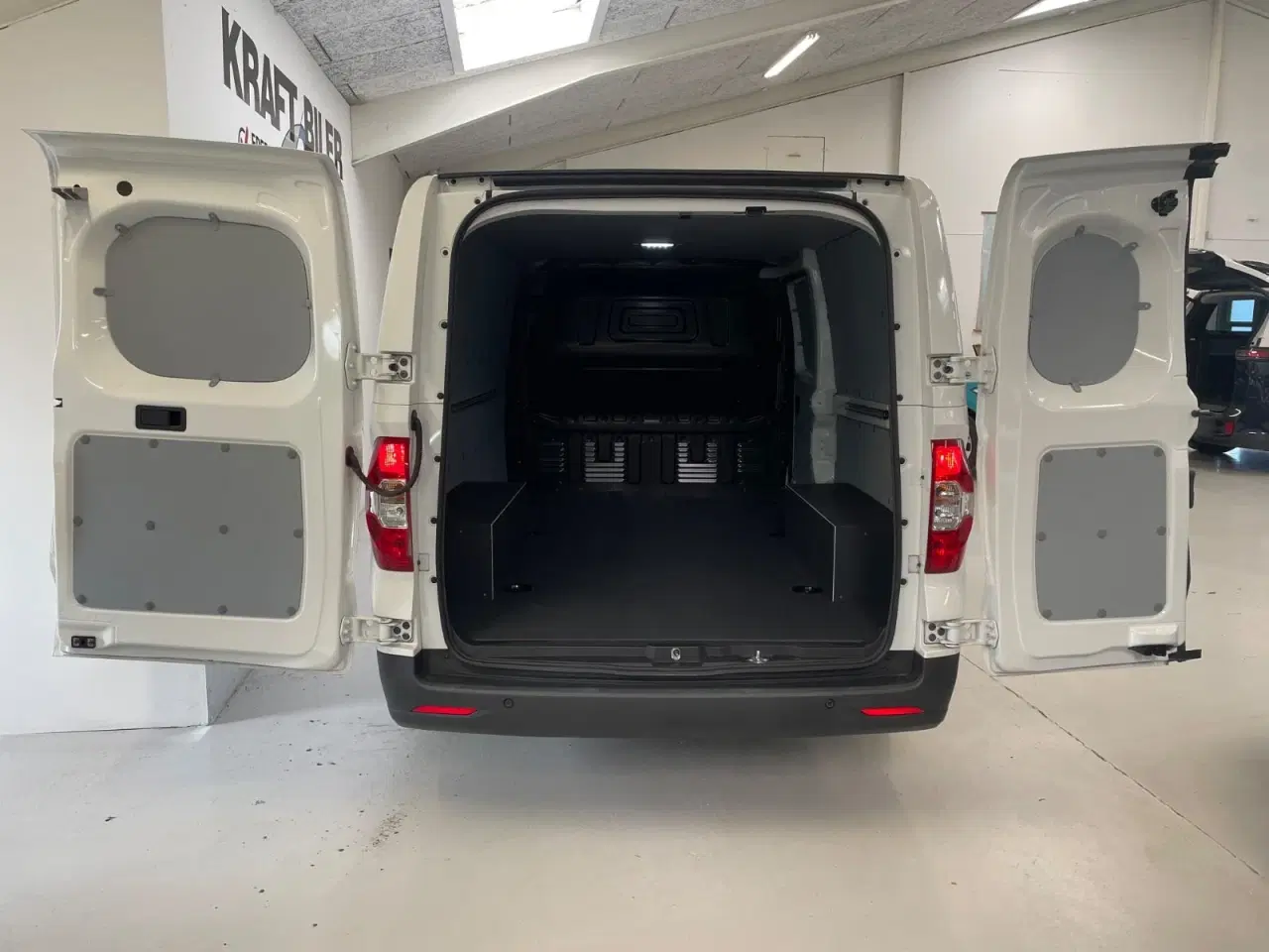 Billede 15 - Maxus e-Deliver 3 50 Cargo Van LWB