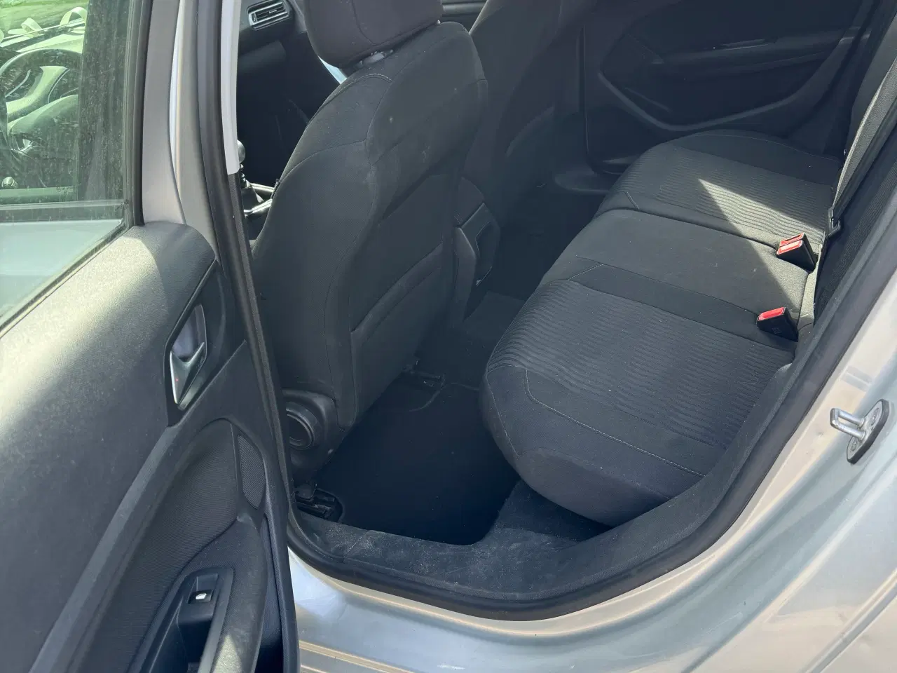 Billede 5 - Peugeot 308 1.6hdi 120hk År 2016