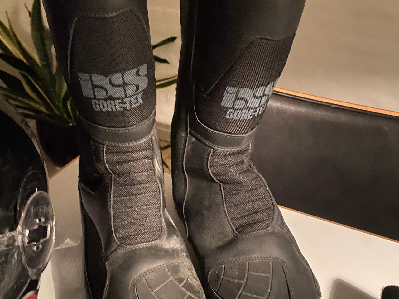 Billede 2 - Motorcykel udstyr -støvler, dragt og hjelm