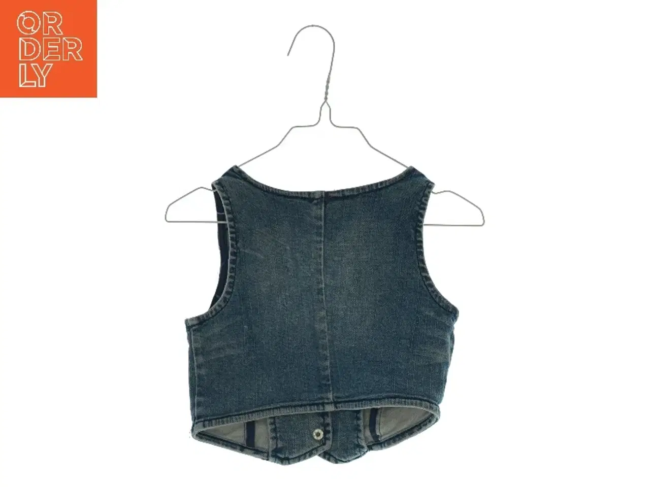 Billede 2 - Vest fra NOW (Str 116 cm)