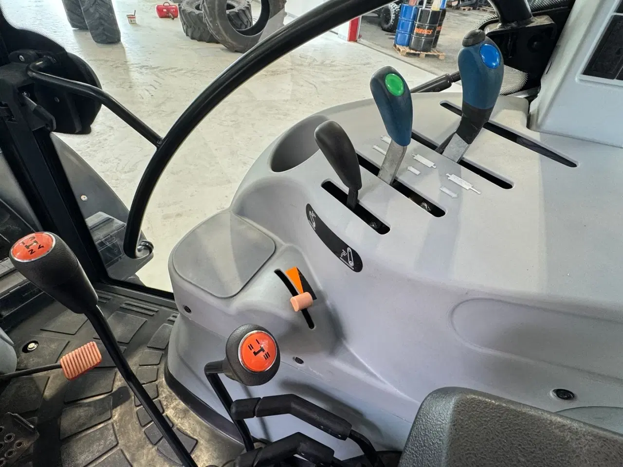 Billede 20 - New Holland TD5.85 KUN 150 TIMER OG AIRCON!