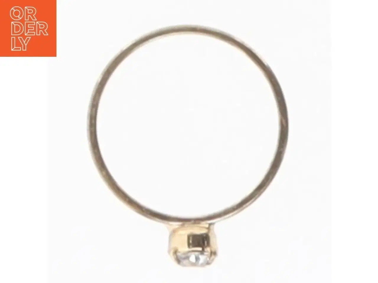 Billede 2 - Guldring med klar sten (str. 57 mm)