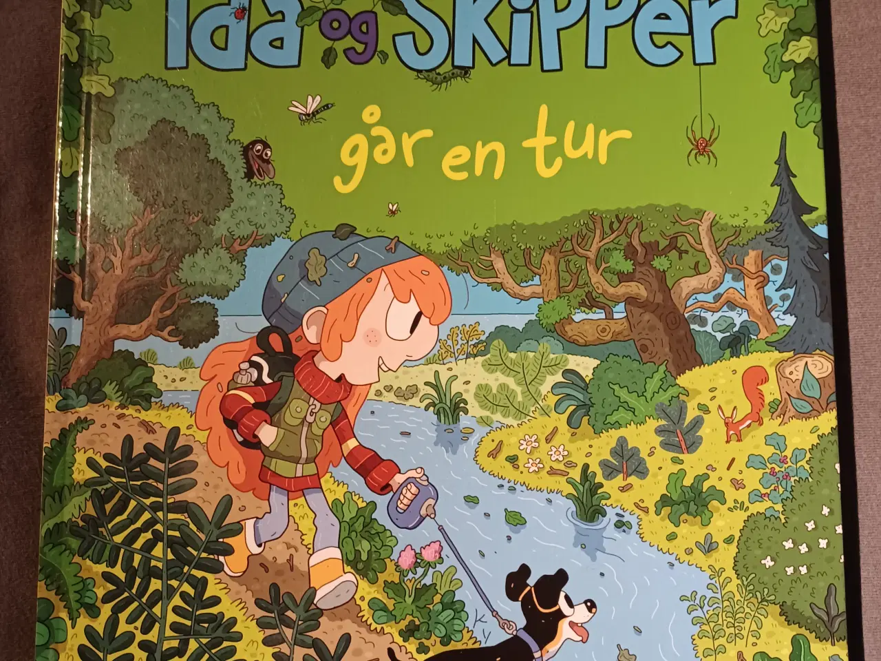 Billede 1 - Børnebog Ida og skipper går en tur