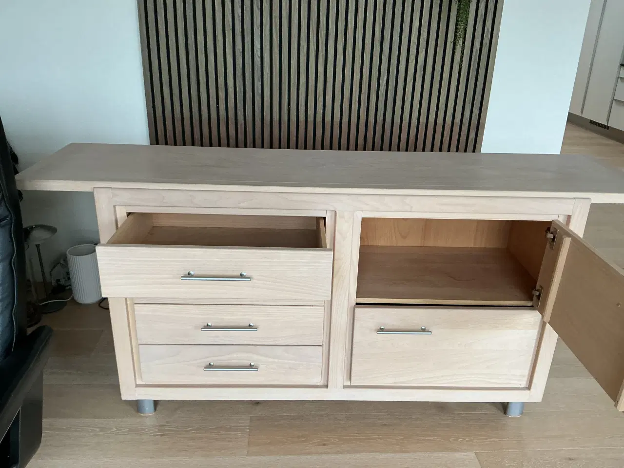 Billede 2 - Olieret egetræsskænk