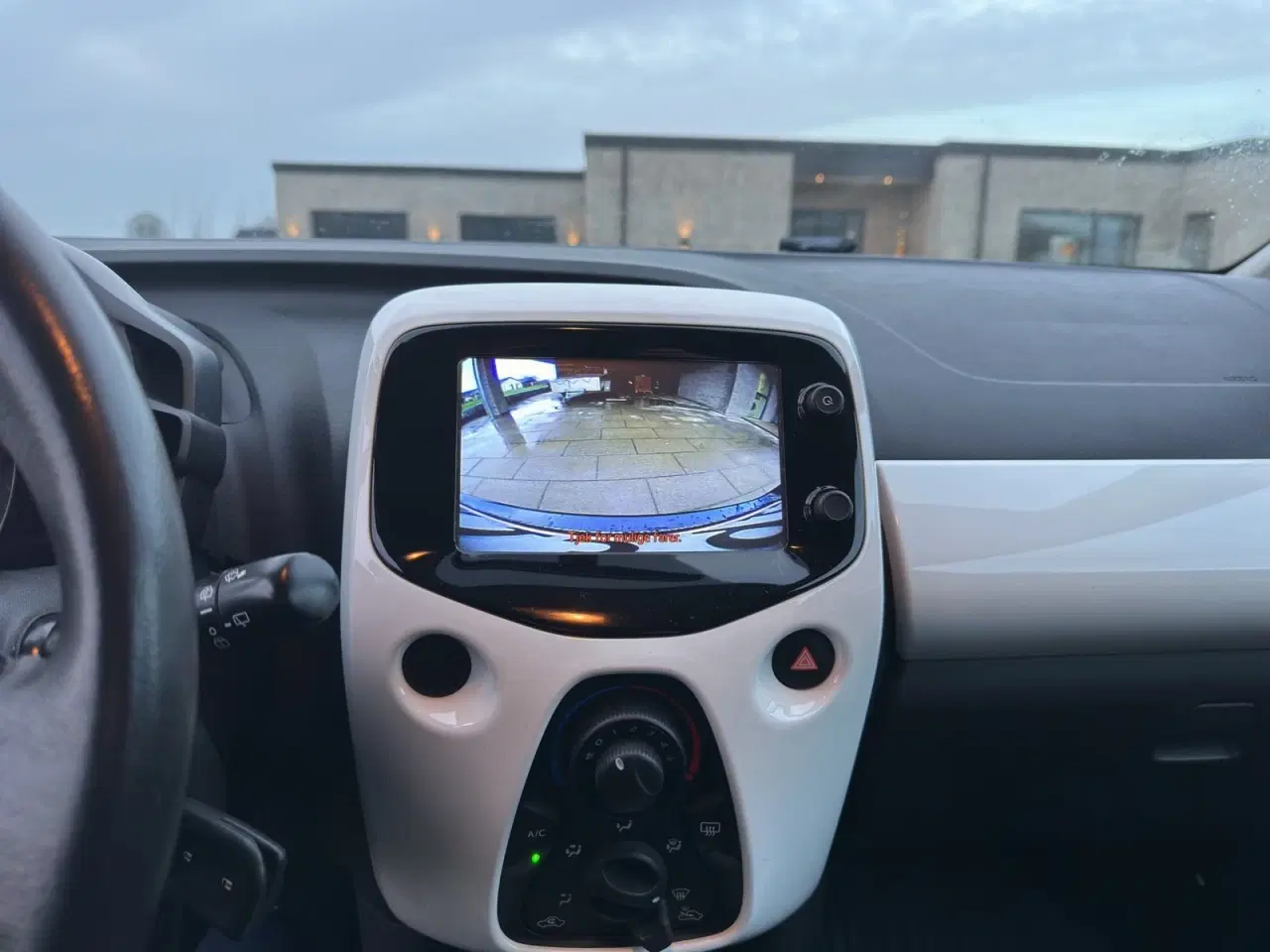 Billede 12 - Toyota Aygo 1,0 VVT-i x-wave Sky