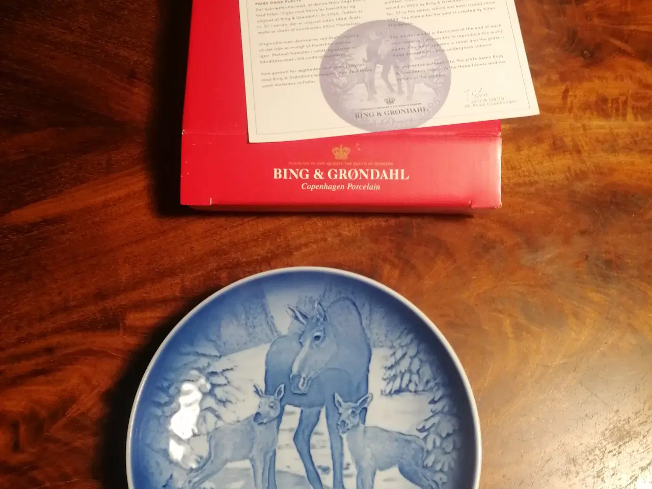 Billede 1 - Bing og Grøndahl mors dag platte 2025