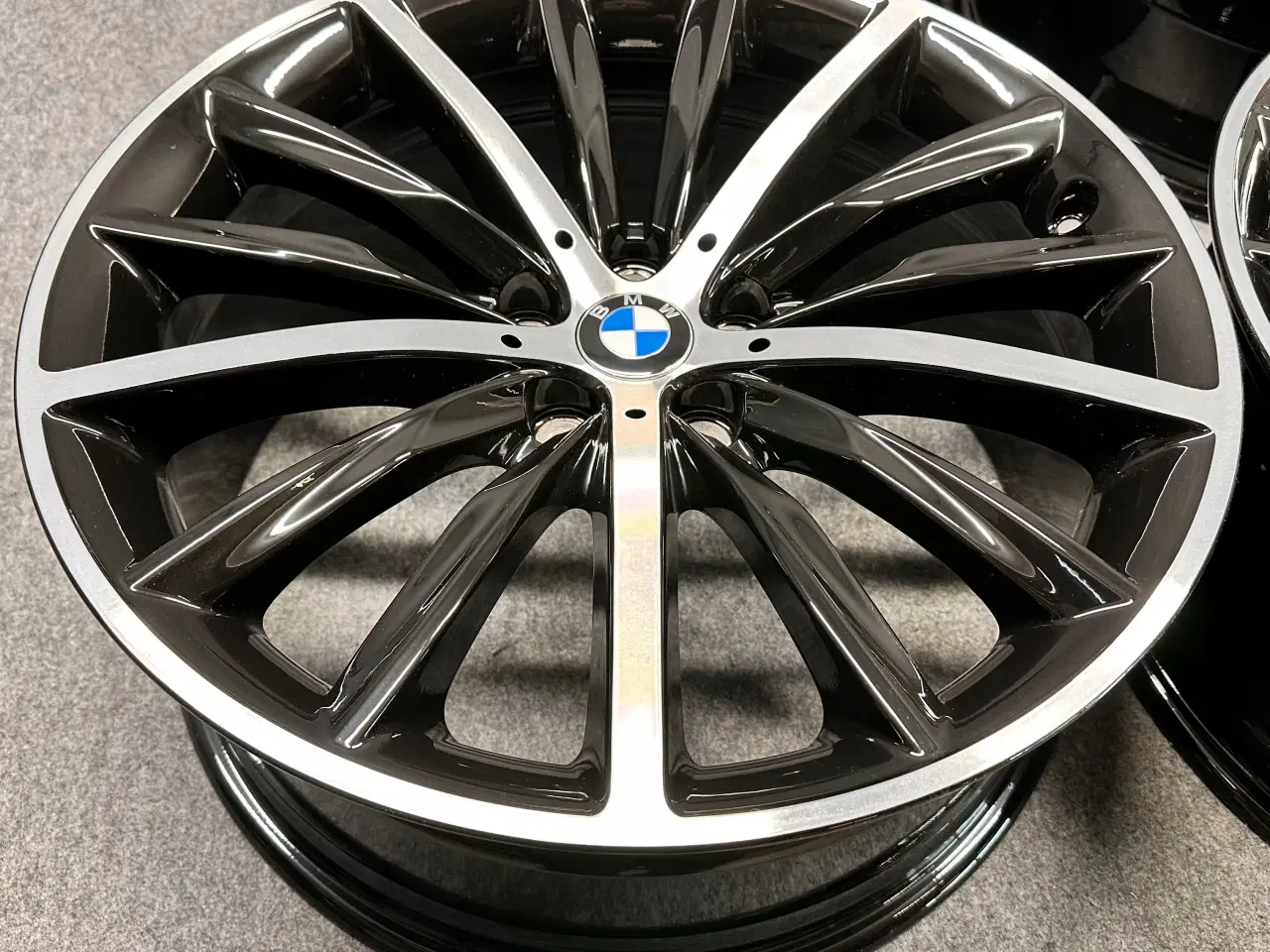 Billede 3 - BMW 5 G30 G31 633 19 8J og 9J x 19" 5x112