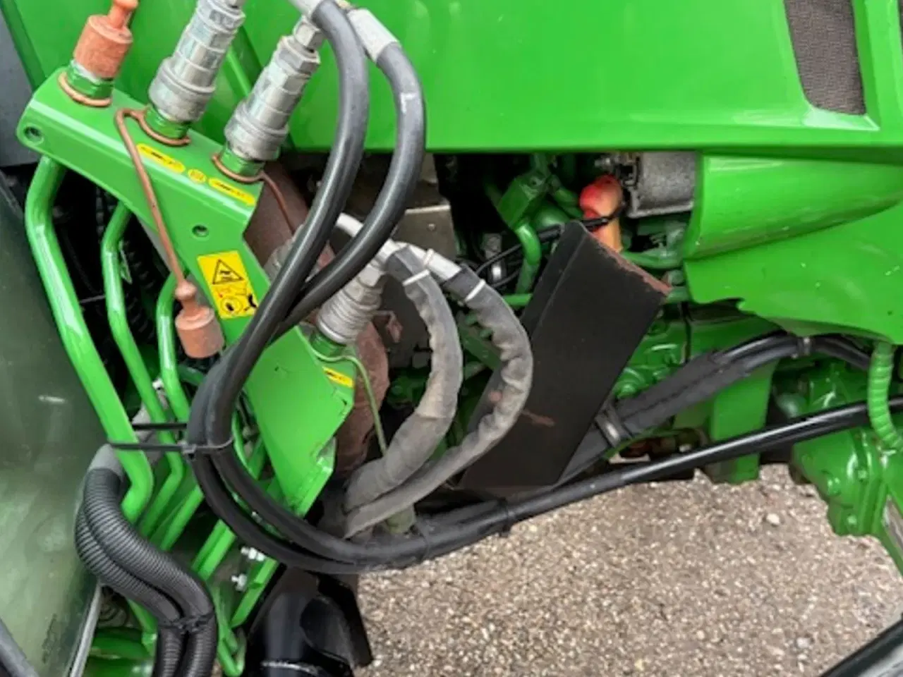 Billede 8 - John Deere 5105GF FRONTLIFT. HJUL MED TRAKTORDÆK MEDFØLGER