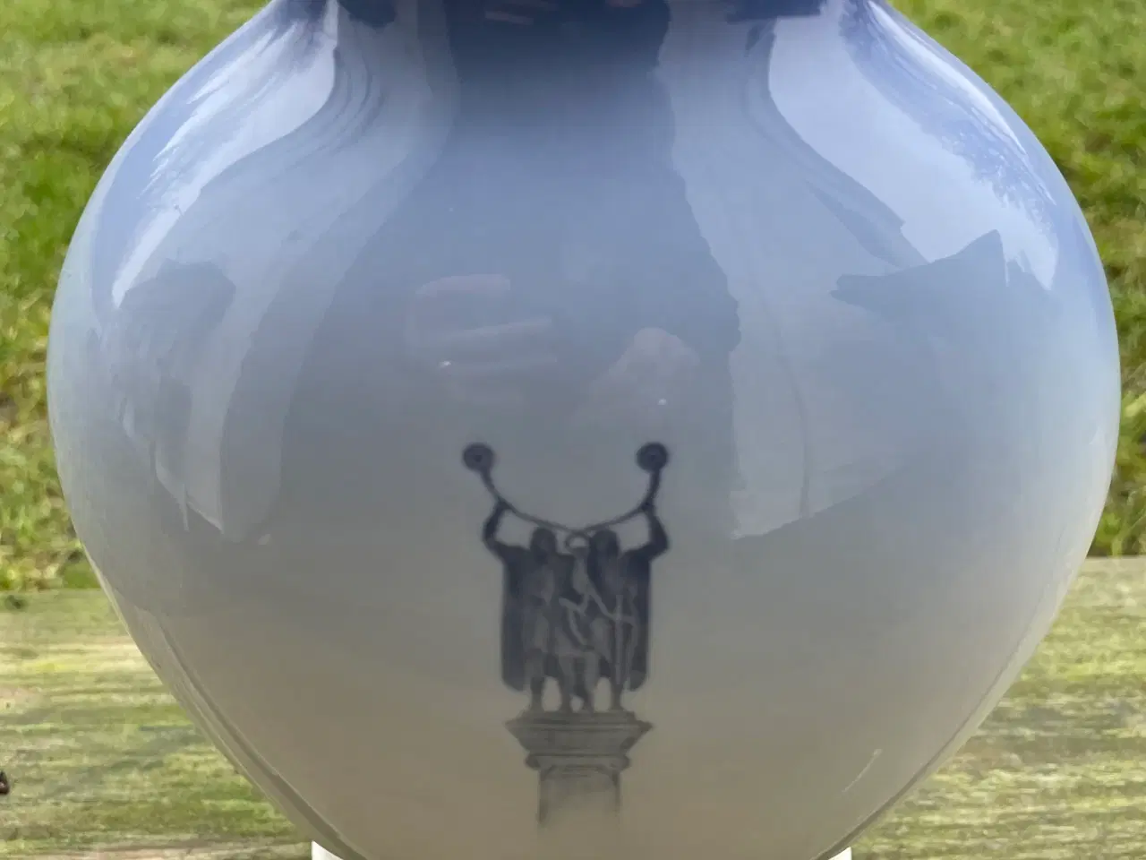 Billede 3 - Vase Royal Copenhagen med Landskabsmotiv.