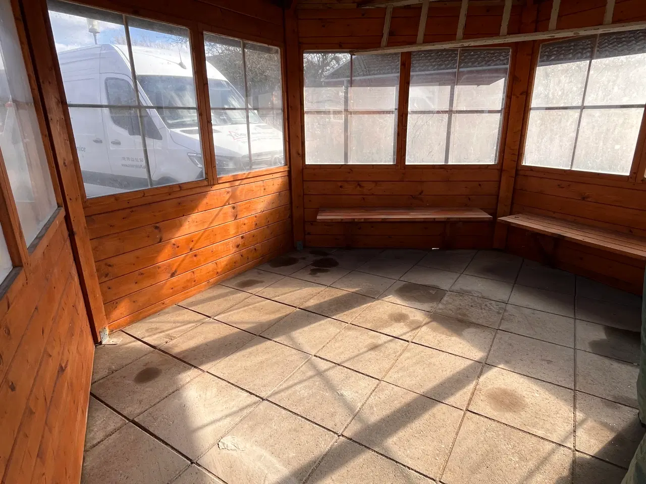 Billede 3 - Stor pavillon/ bålhytte sælges