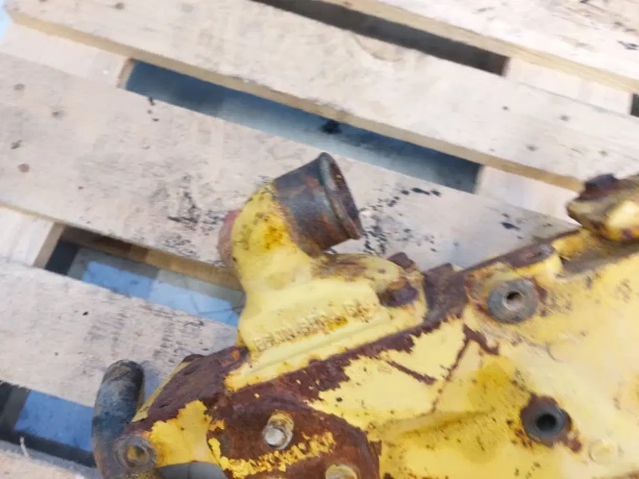 Billede 8 - New Holland TX65 Vandpumpe 87840562