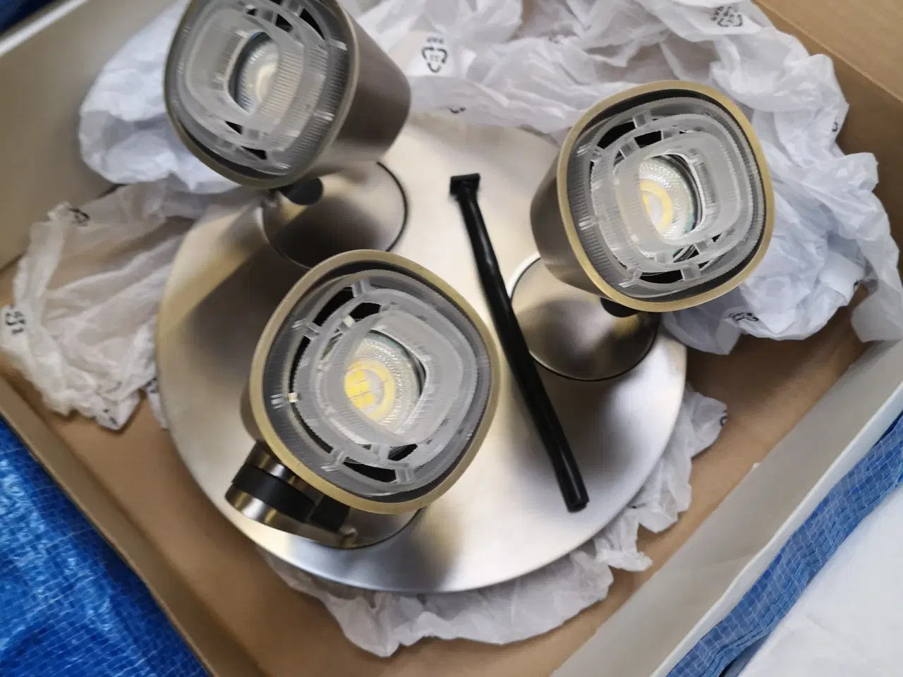 Billede 3 - 2 stk NY MONAZIT LED loftspotlight med 3 spots