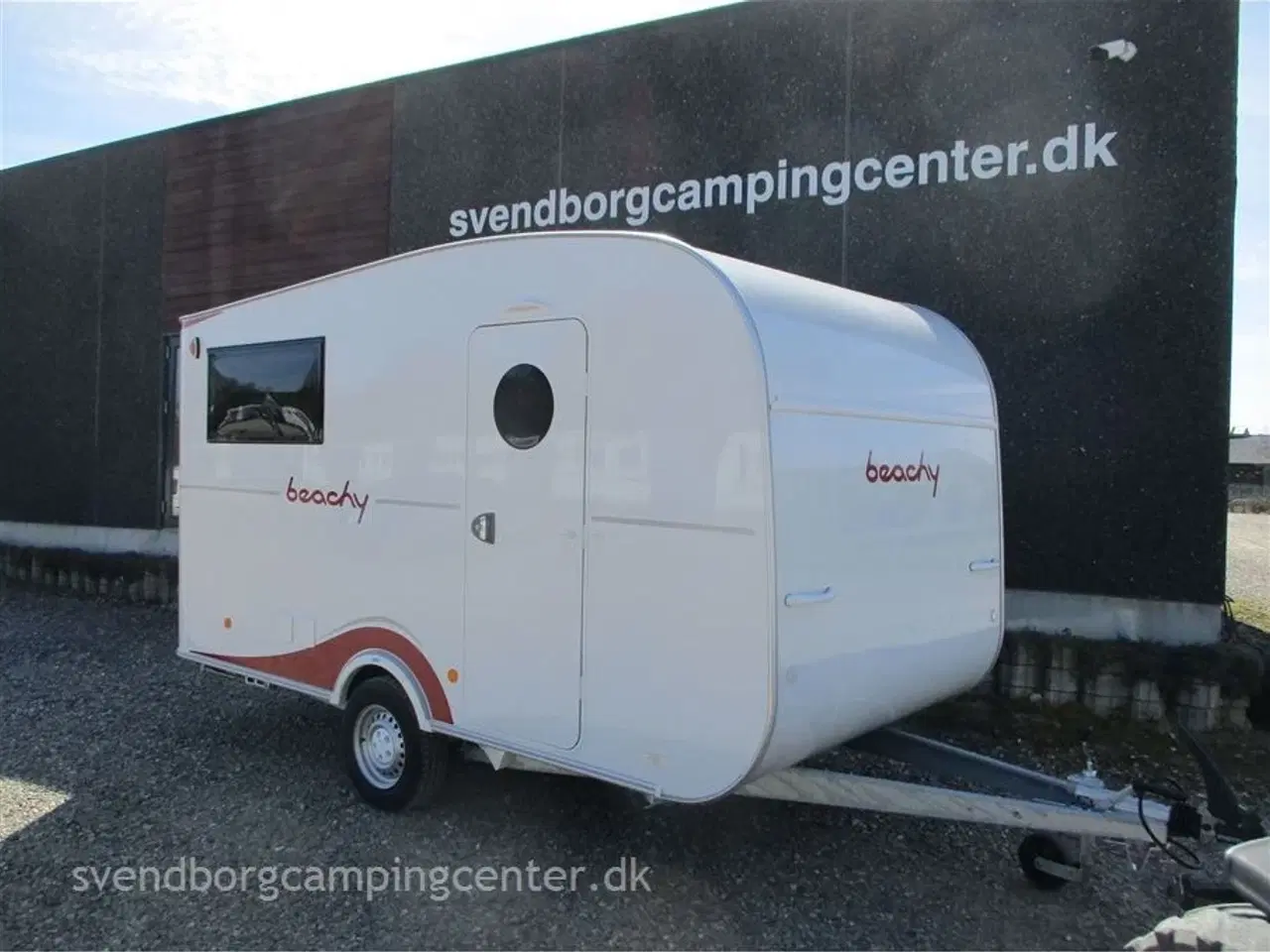 Billede 1 - 2026 - Hobby Beachy 420   Passer perfekt til el-bil og det gode  fri lufts liv.