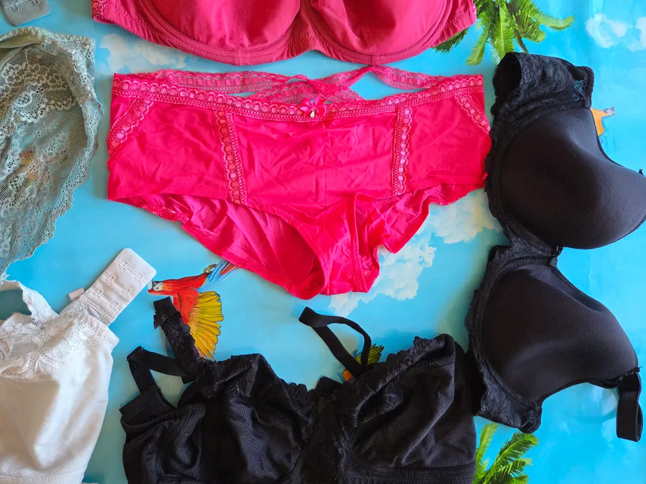 Billede 4 - Pæne BH sæt