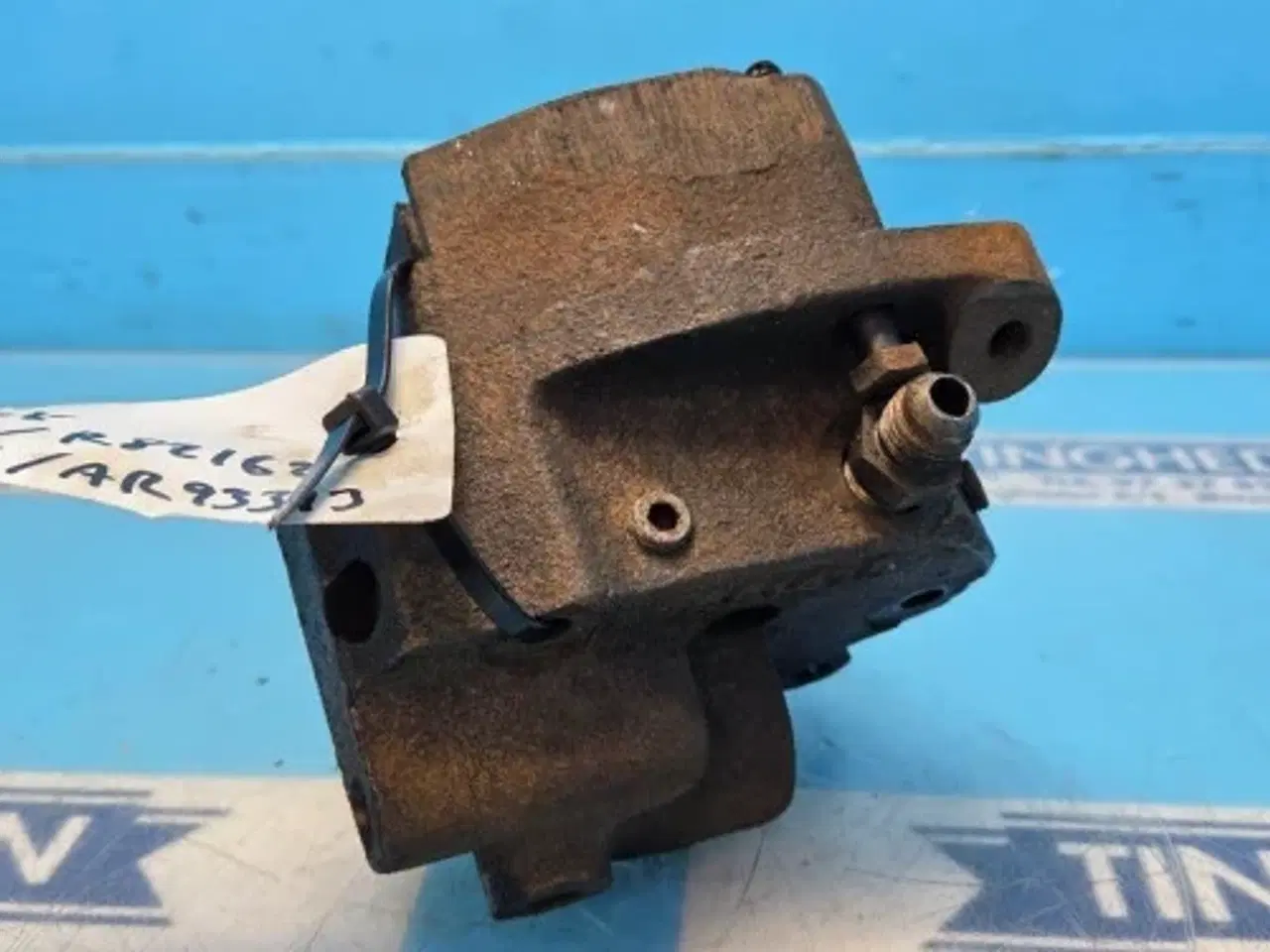 Billede 10 - John Deere 4040 Ventilblok R61475