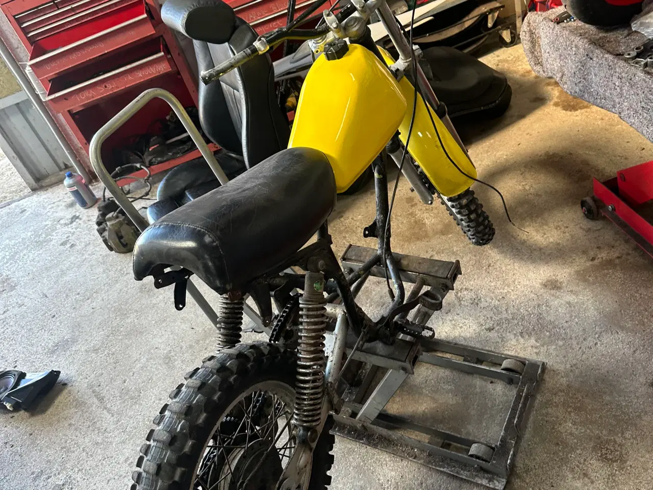 Billede 2 - Suzuki rm80 årg 79 rullende stel uden motor