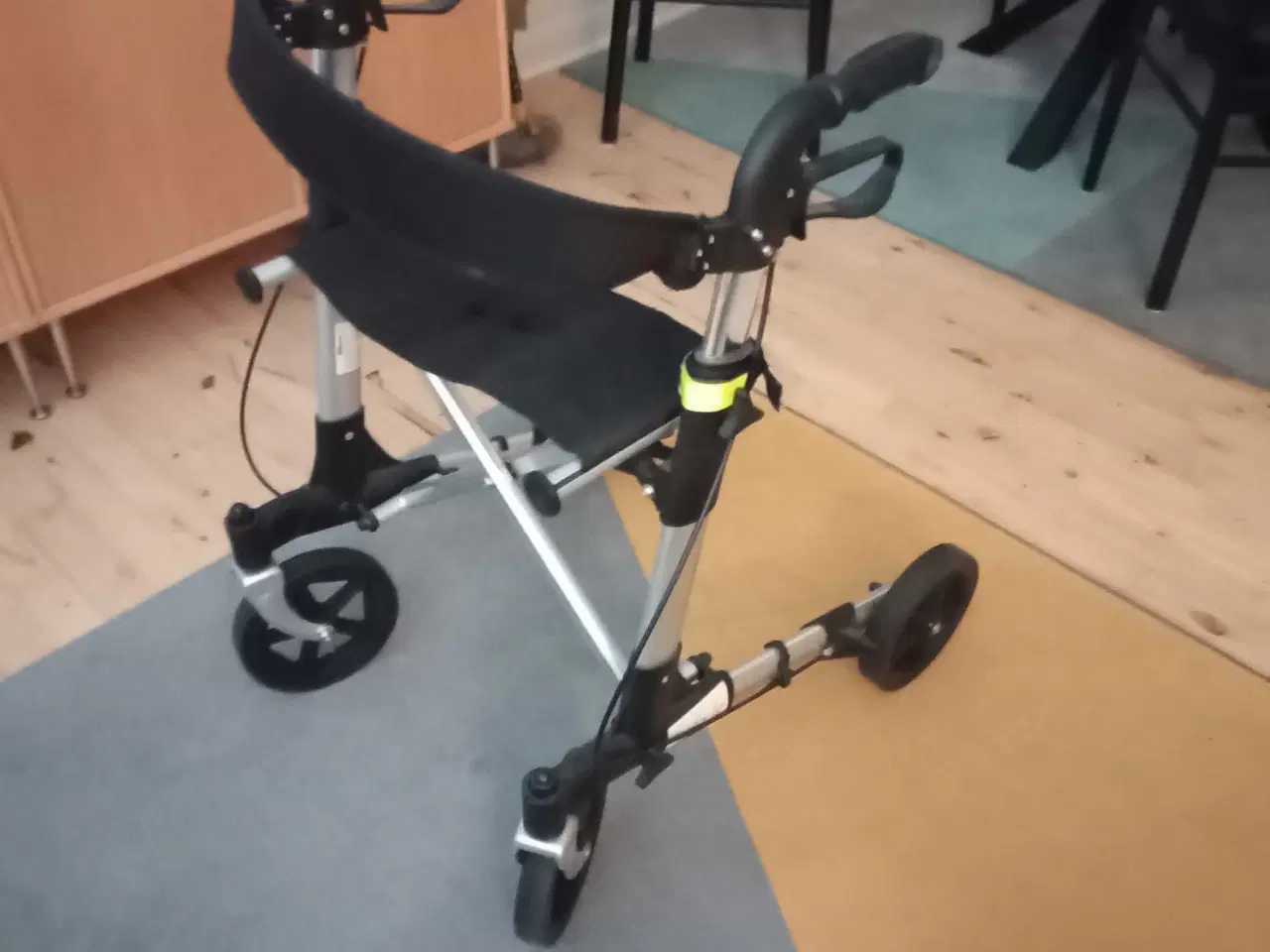 Billede 2 - Rollatorer