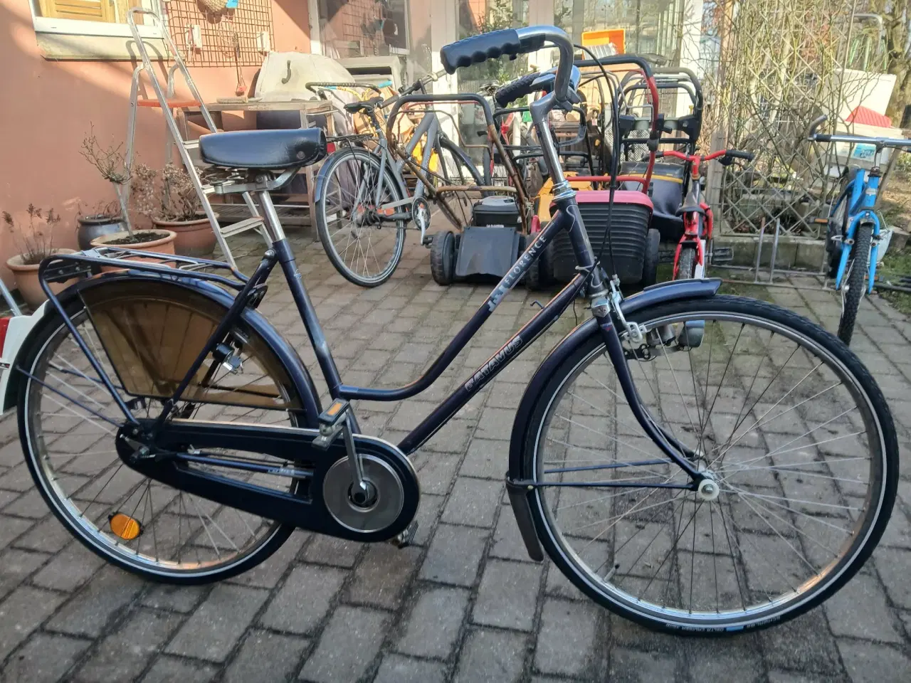 Billede 2 - Batavus damecykel