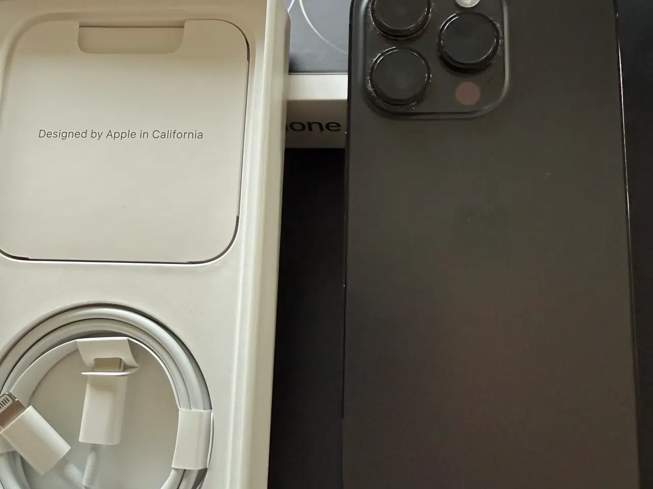 Billede 2 - iPhone 14 Pro - 256GB + Org Apple ladestander